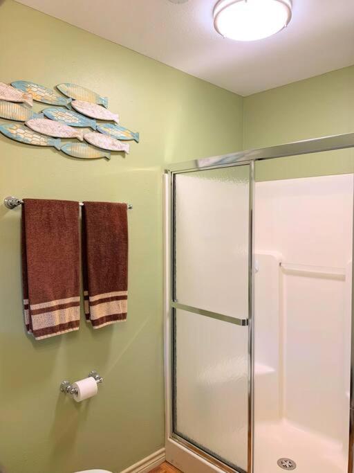 The River Haven - Sleeps 32 - On Guadalupe River 세강 외부 사진