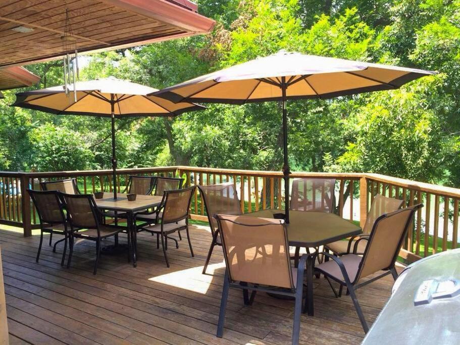 The River Haven - Sleeps 32 - On Guadalupe River 세강 외부 사진