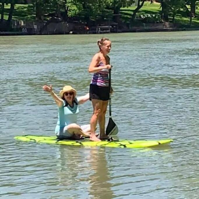 The River Haven - Sleeps 32 - On Guadalupe River 세강 외부 사진