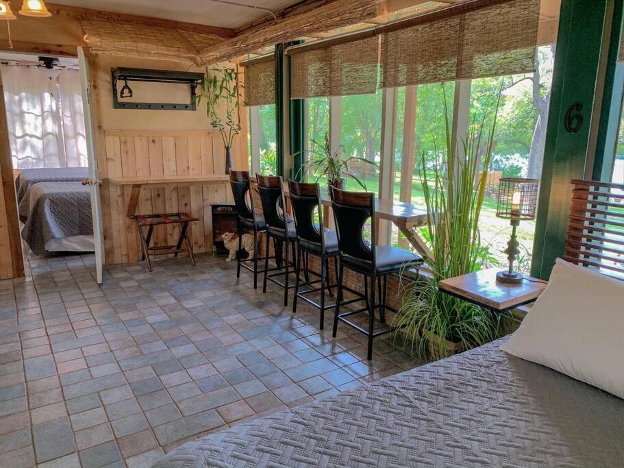 The River Haven - Sleeps 32 - On Guadalupe River 세강 외부 사진